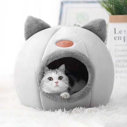 Cozy Winter Cave Bed for Pets